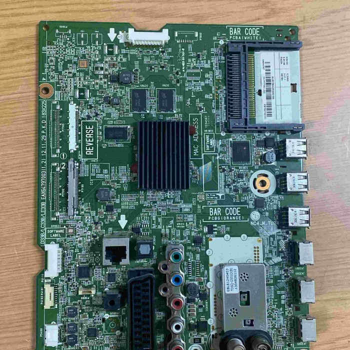 MAINBOARD LG 42LN575S EAX64797003(1.2) EBT62700101