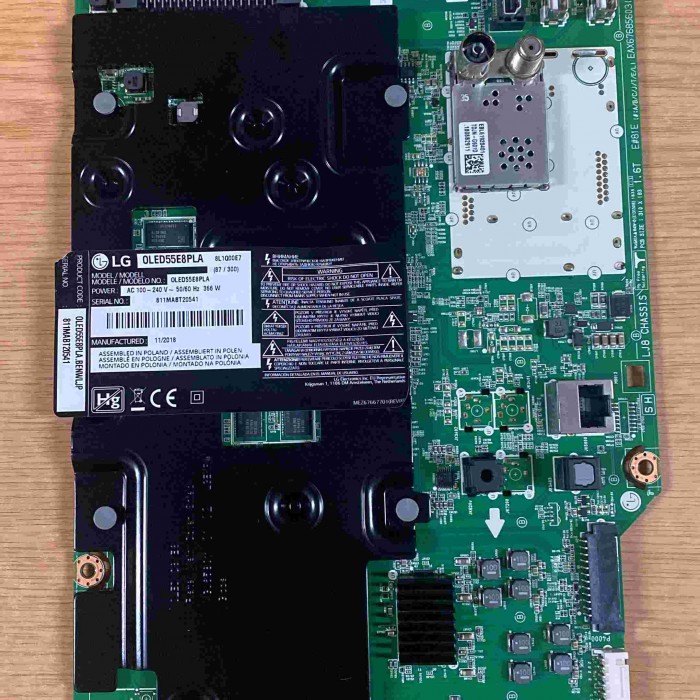 MAINBOARD LG OLED55E8PLA EAX67685603(1.1) EBT65202802